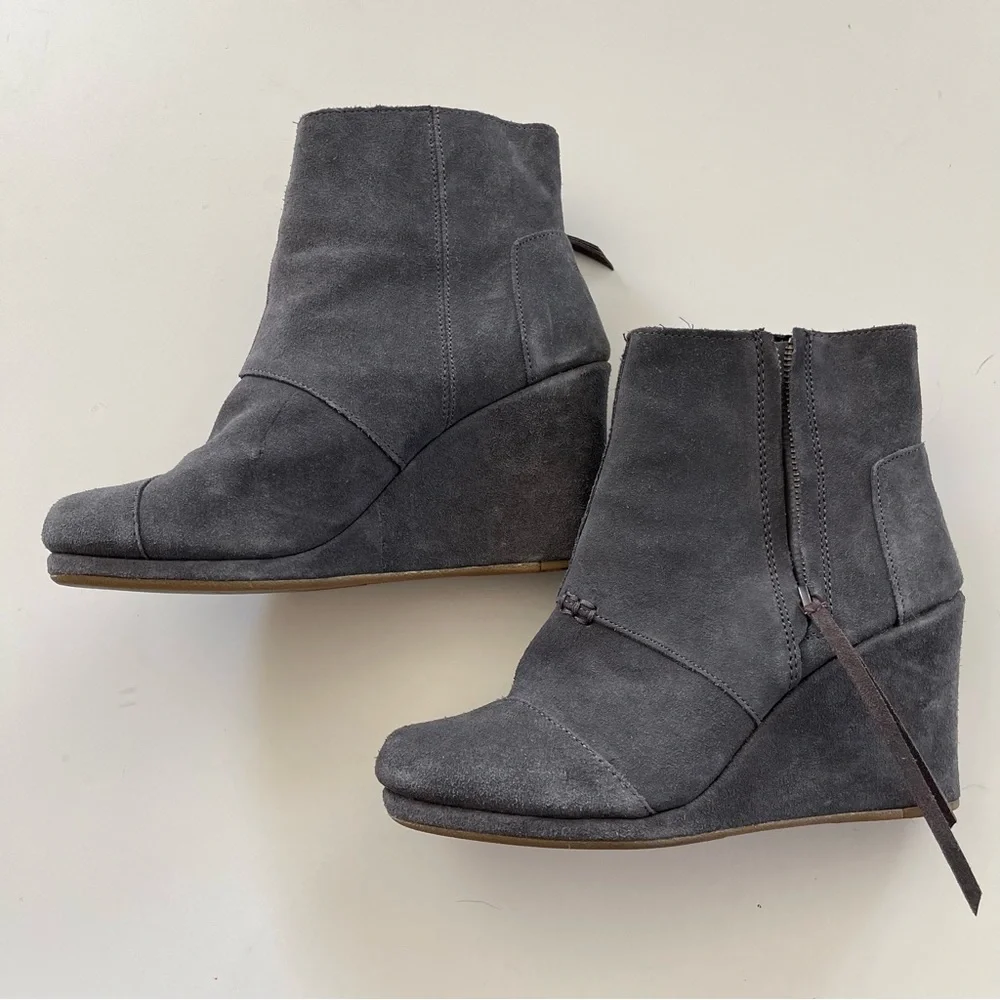 Toms slip bootie